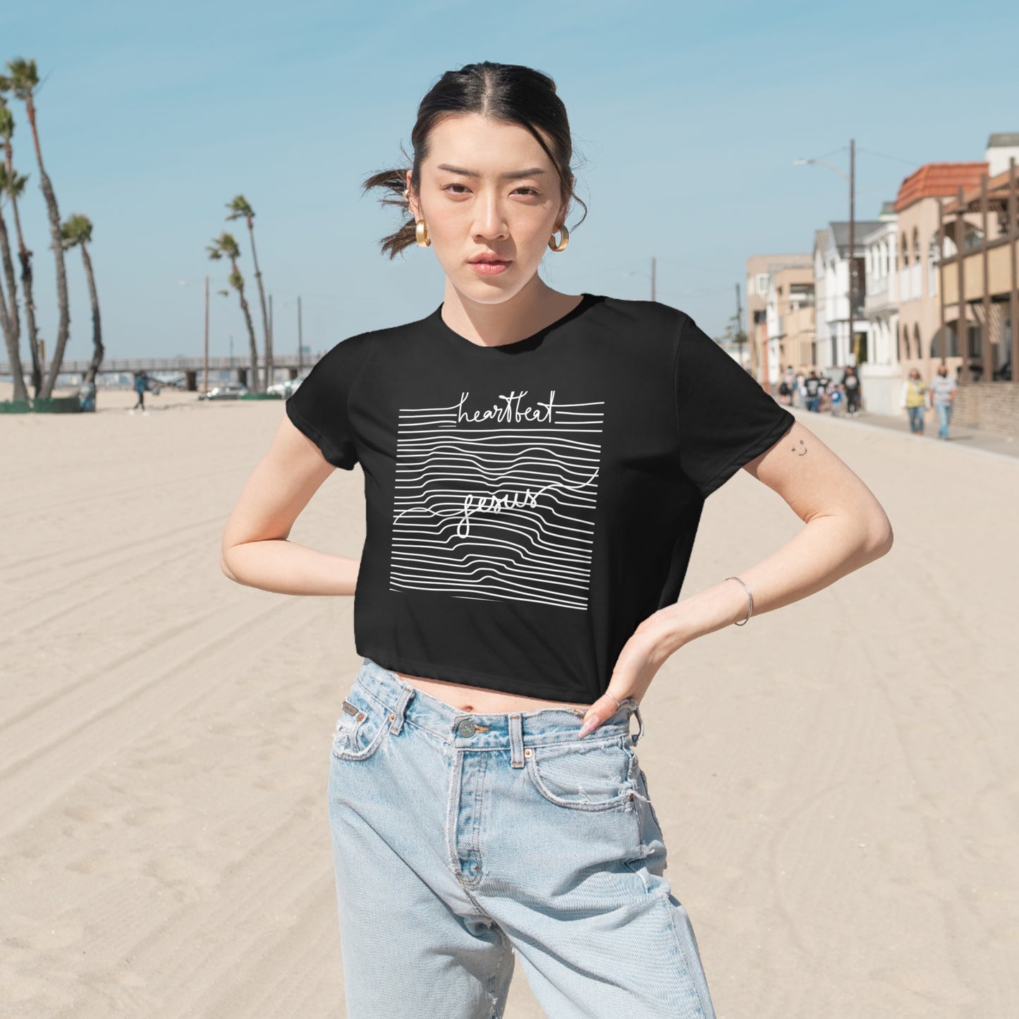 Jesus Heartbeat Women's Flowy Cropped Tee