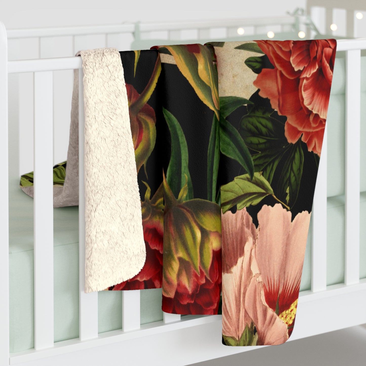 Love never fails Fleece Blanket