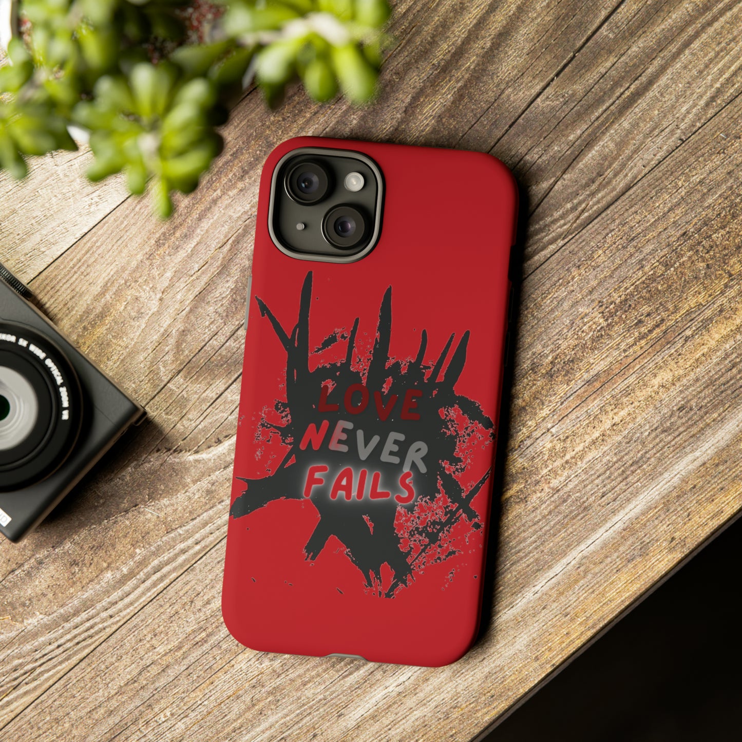 Love Never Fails Red Tough Cases